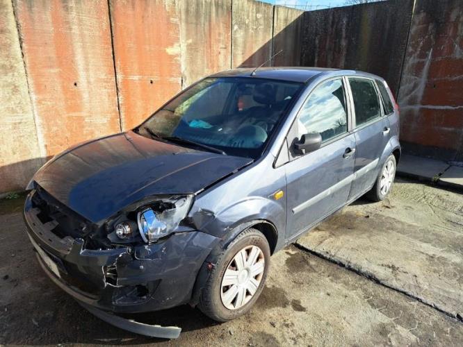 Image Feu arriere principal gauche (feux) - FORD FIESTA 5