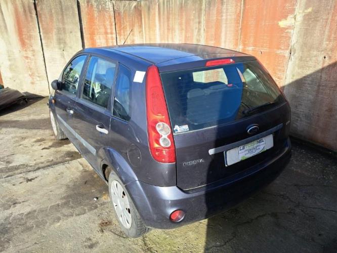 Image Feu arriere principal gauche (feux) - FORD FIESTA 5