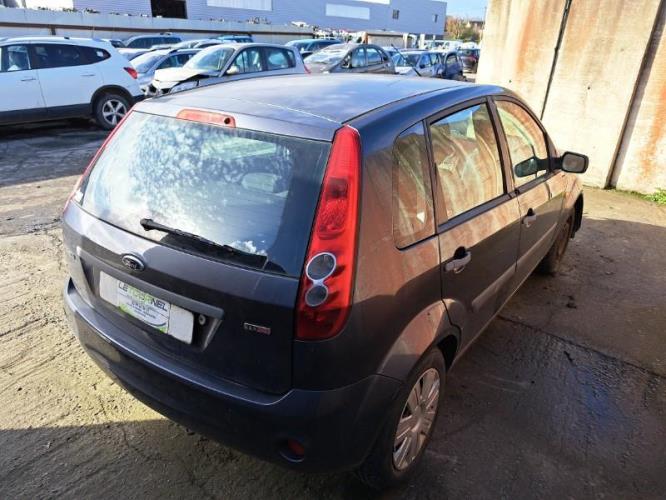 Image Feu arriere principal gauche (feux) - FORD FIESTA 5