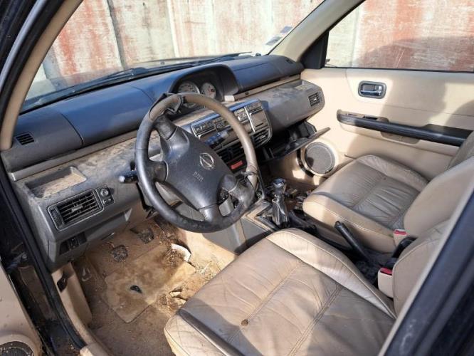 Image Capot - NISSAN X-TRAIL 1