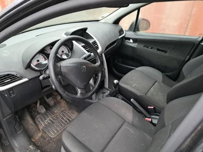 Image Ecran GPS - PEUGEOT 207
