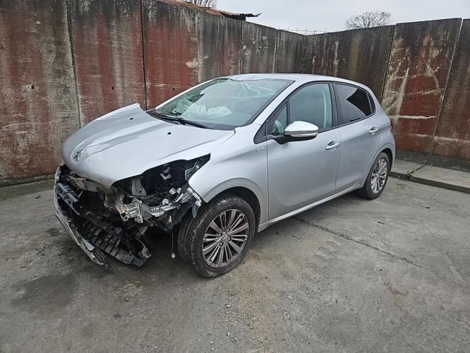 Image Moteur - PEUGEOT 208 1