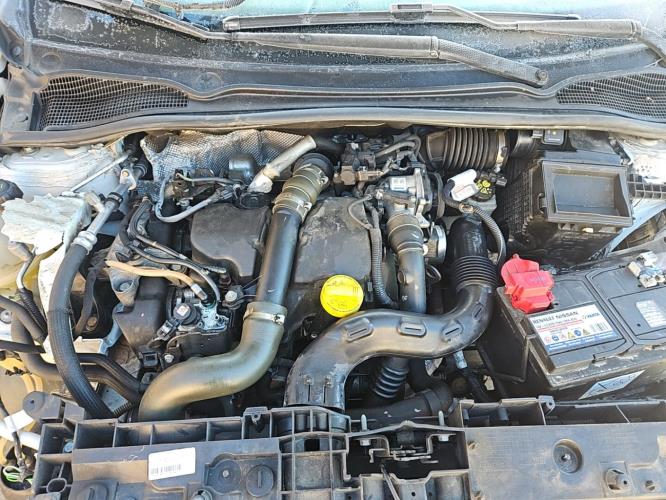 Image Cache sous moteur - RENAULT CLIO 4