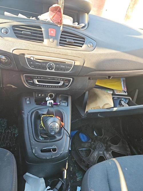 Image Aile avant droit - RENAULT SCENIC 3
