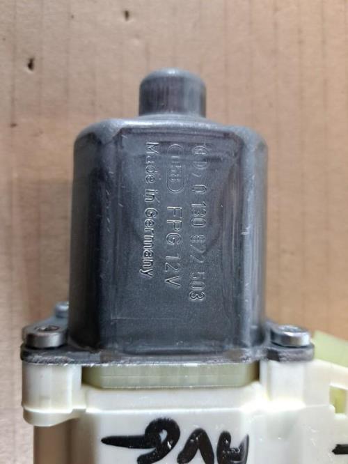 Image Moteur leve vitre avant gauche - MERCEDES CLASSE E 212