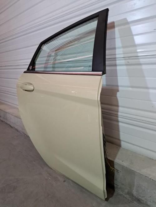 Image Porte arriere droit - FORD FIESTA 6