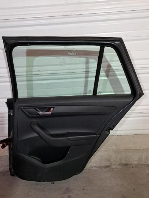 Image Porte arriere droit - SKODA FABIA 3