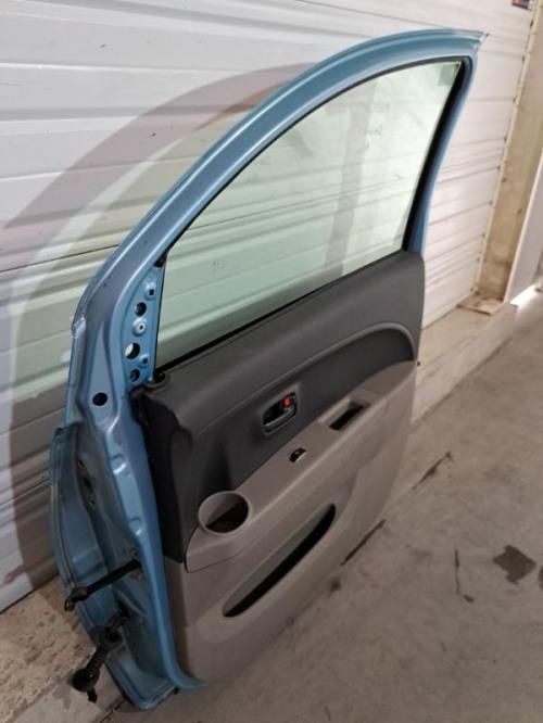 Image Porte avant droit - DAIHATSU SIRION 2