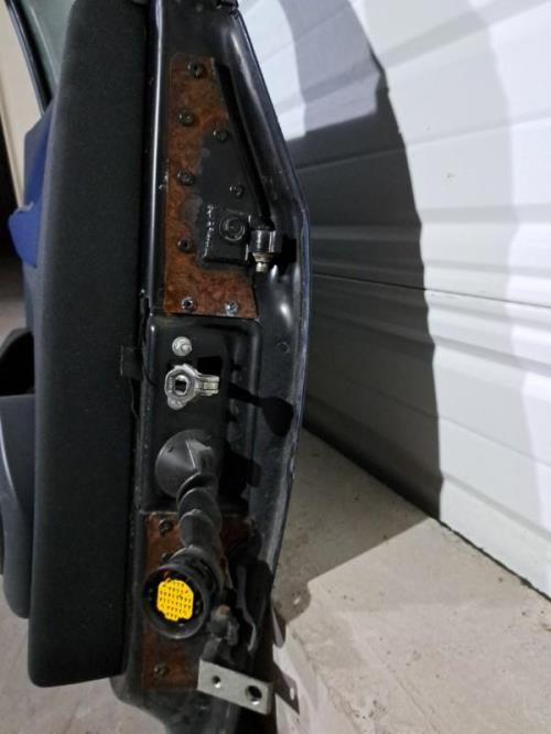 Image Porte avant gauche - BLUECAR BLUEUTILITY