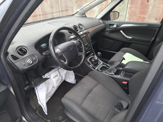 Image Cache sous moteur - FORD S-MAX 1