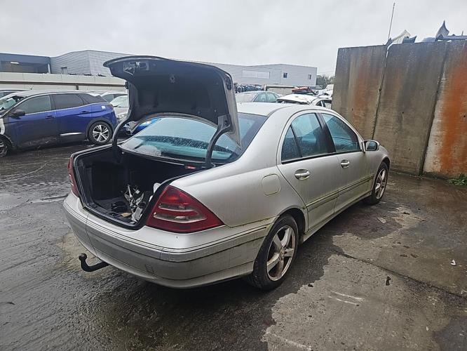 Image Porte arriere gauche - MERCEDES CLASSE C 203