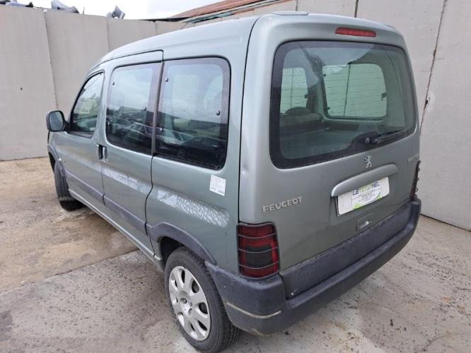 Image Feu arriere principal droit (feux) - PEUGEOT PARTNER 1