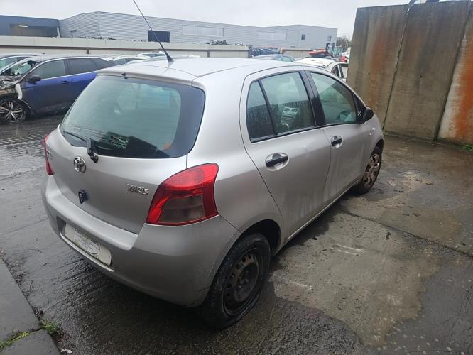 Image Retroviseur droit - TOYOTA YARIS 2