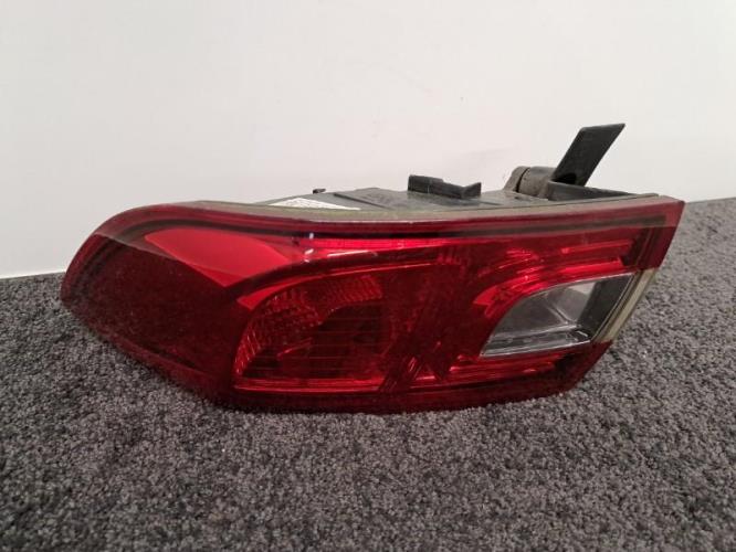 Image Feu arriere principal droit (feux) - RENAULT CLIO 4