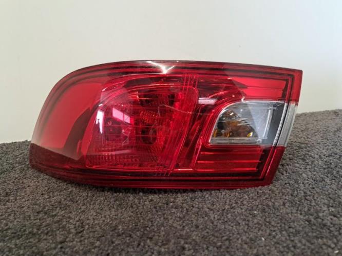 Image Feu arriere principal droit (feux) - RENAULT CLIO 4