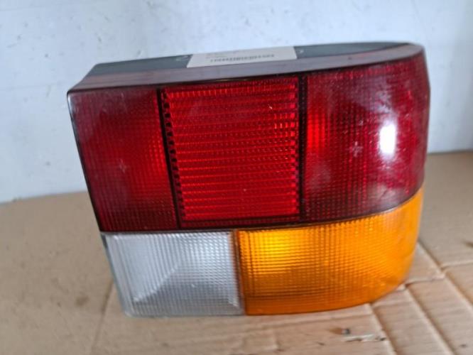 Image Feu arriere principal droit (feux) - RENAULT R19