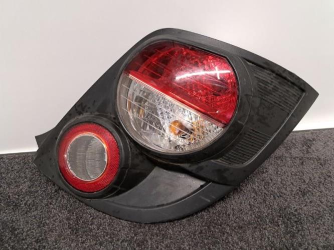 Image Feu arriere principal droit (feux) - CHEVROLET AVEO 2