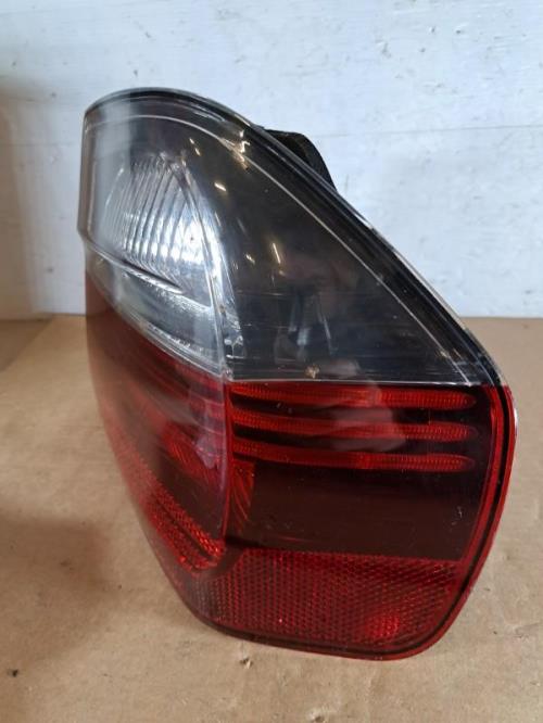 Image Feu arriere principal droit (feux) - BMW SERIE 3 E90