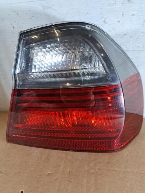 Image Feu arriere principal droit (feux) - BMW SERIE 3 E90