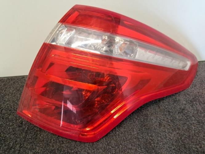 Image Feu arriere principal droit (feux) - CITROEN C4 PICASSO 1