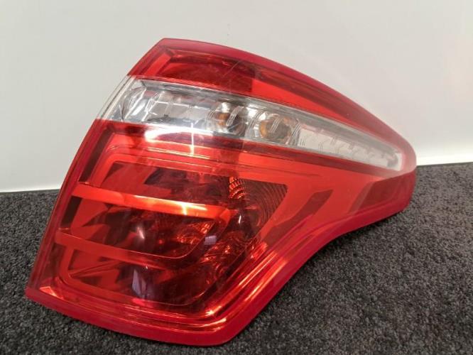Image Feu arriere principal droit (feux) - CITROEN C4 PICASSO 1