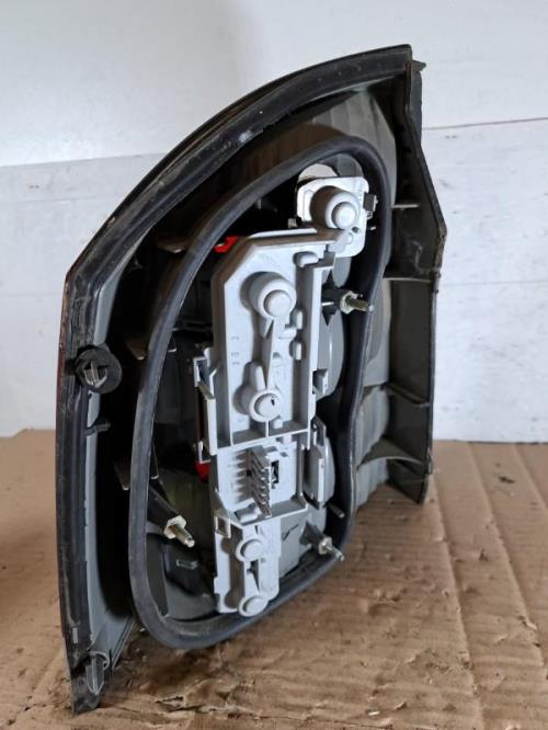 Image Feu arriere principal droit (feux) - OPEL VECTRA C