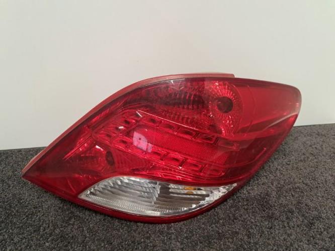 Image Feu arriere principal droit (feux) - PEUGEOT 207