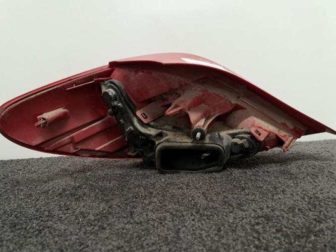Image Feu arriere principal droit (feux) - PEUGEOT 207