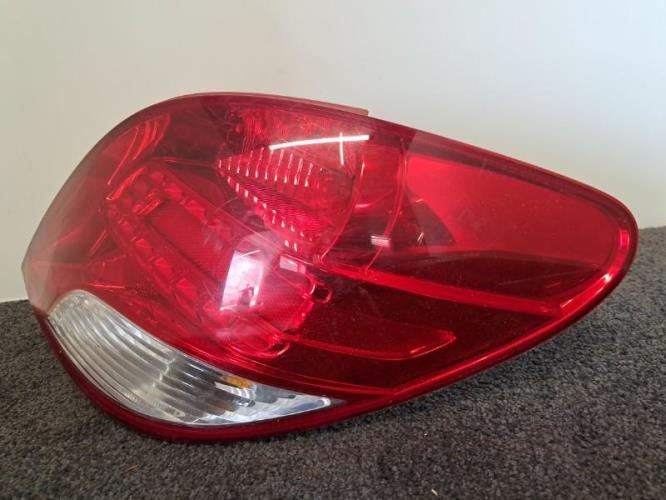 Image Feu arriere principal droit (feux) - PEUGEOT 207