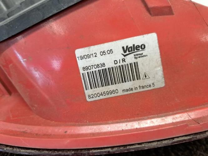 Image Feu arriere principal droit (feux) - RENAULT CLIO 3