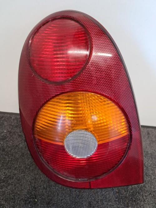 Image Feu arriere principal droit (feux) - RENAULT MEGANE 1