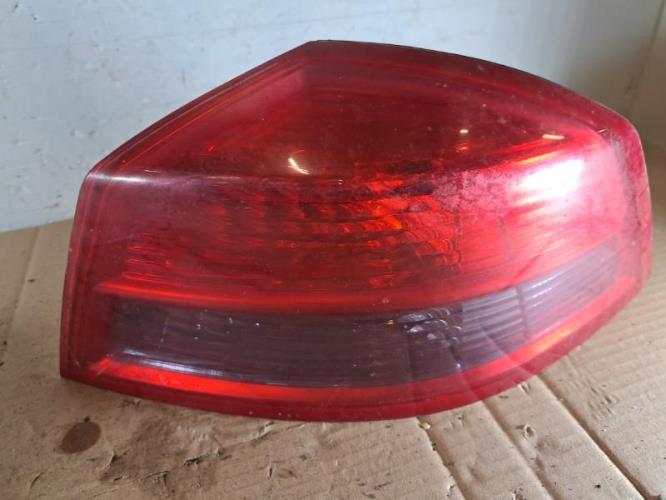 Image Feu arriere principal droit (feux) - RENAULT VEL SATIS