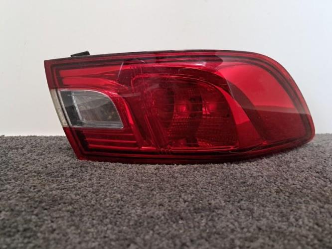 Image Feu arriere principal gauche (feux) - RENAULT CLIO 4