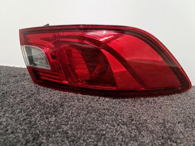 Image Feu arriere principal gauche (feux) - RENAULT CLIO 4