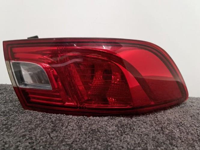 Image Feu arriere principal gauche (feux) - RENAULT CLIO 4