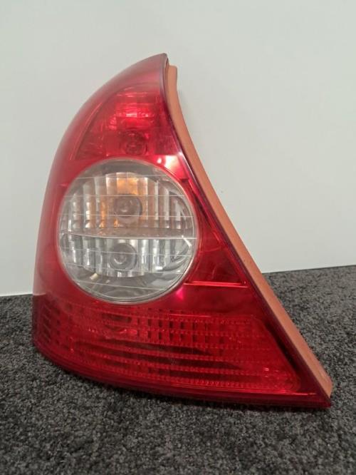 Image Feu arriere principal gauche (feux) - RENAULT CLIO 2