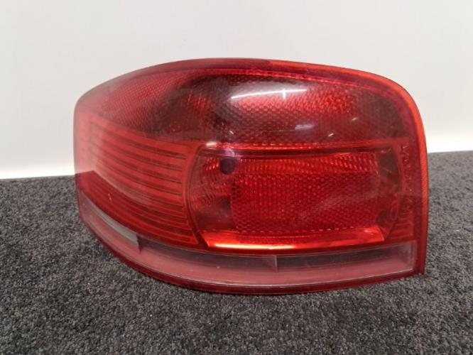 Image Feu arriere principal gauche (feux) - AUDI A3 2