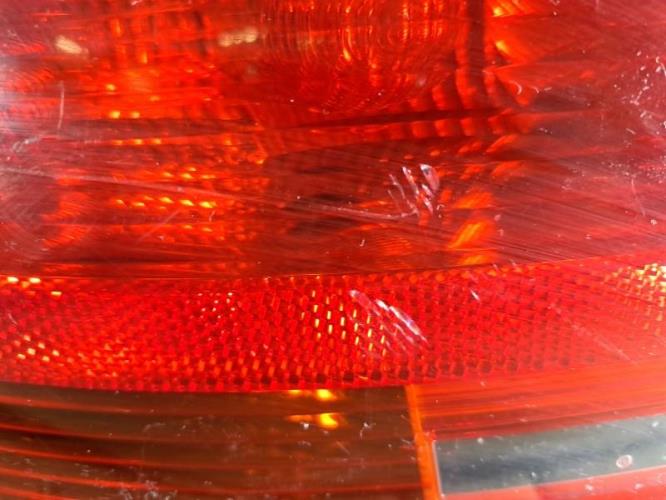 Image Feu arriere principal gauche (feux) - AUDI A4 2