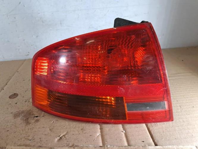 Image Feu arriere principal gauche (feux) - AUDI A4 2