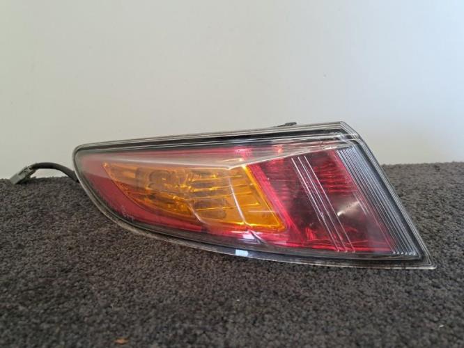 Image Feu arriere principal gauche (feux) - HONDA CIVIC 8