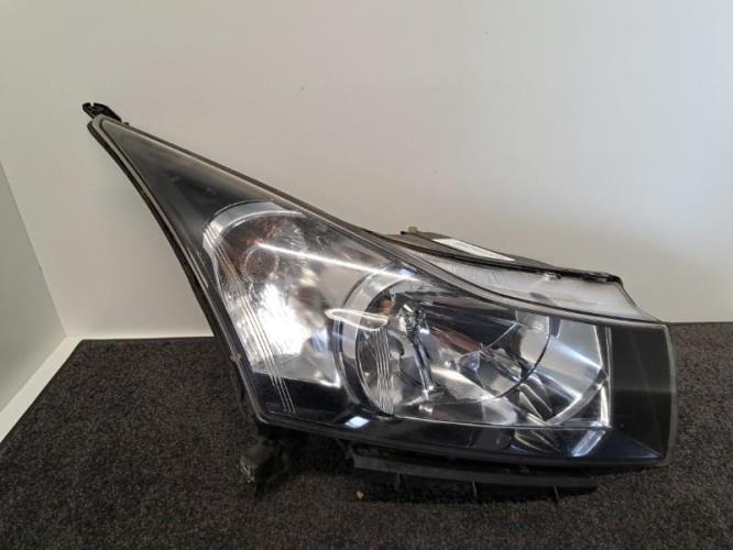 Image Optique avant principal droit (feux)(phare) - CHEVROLET CRUZE