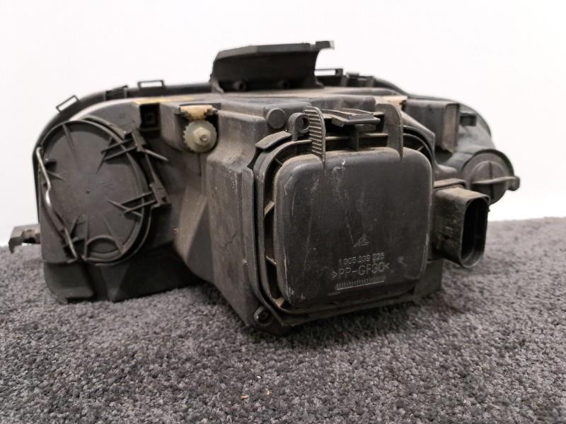 Pièce Auto