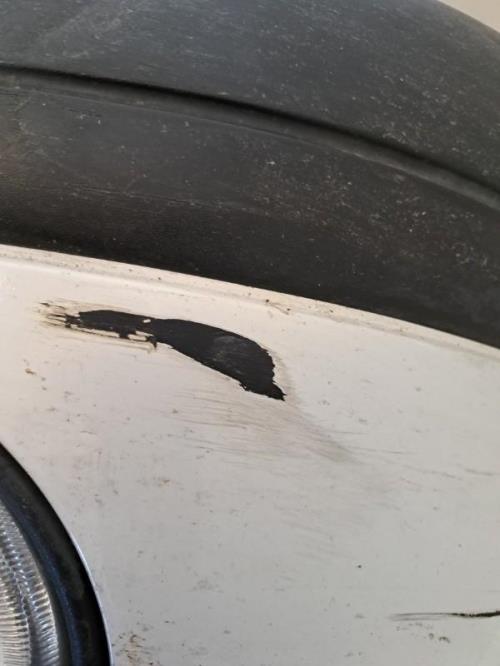 Image Pare choc avant - RENAULT CLIO 2