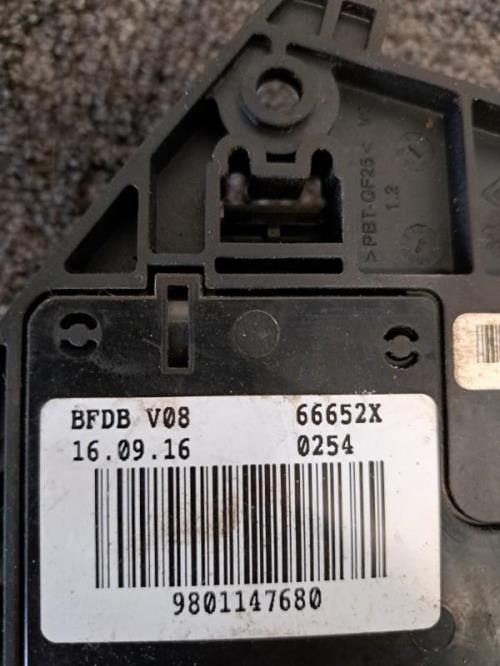 Image Porte fusible - CITROEN C3 2