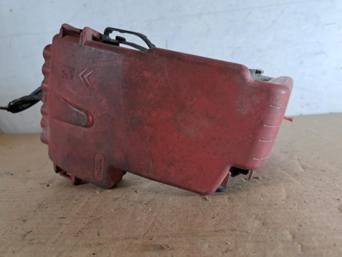 Image Porte fusible - PEUGEOT PARTNER 2