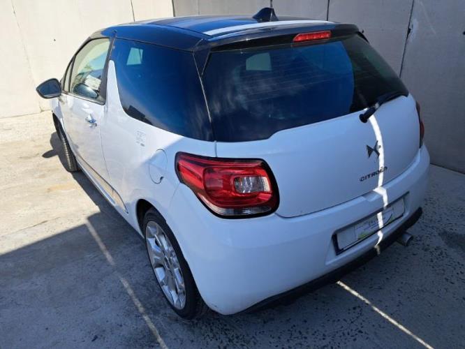 Image Porte fusible - CITROEN DS3