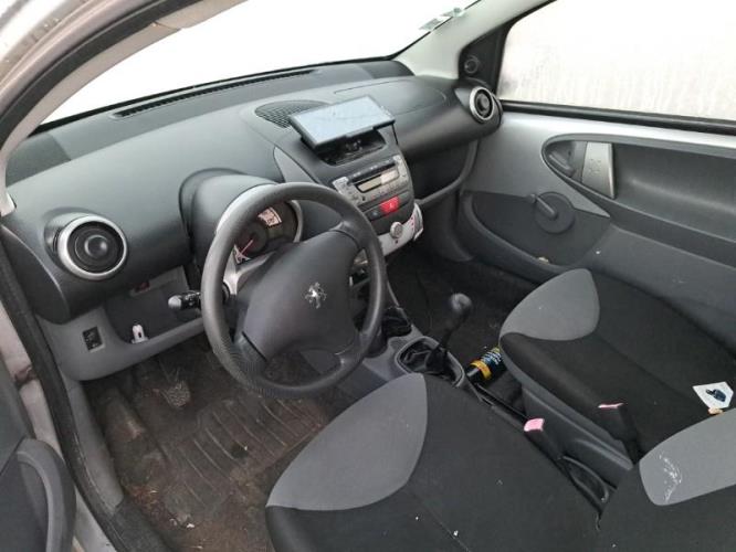 Image Porte avant gauche - PEUGEOT 107