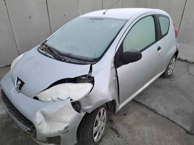 Image Porte avant gauche - PEUGEOT 107