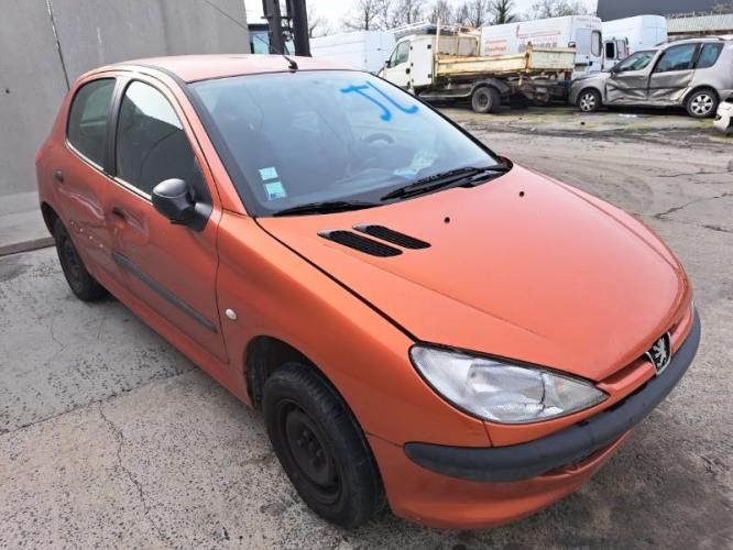 Image Pare choc avant - PEUGEOT 206