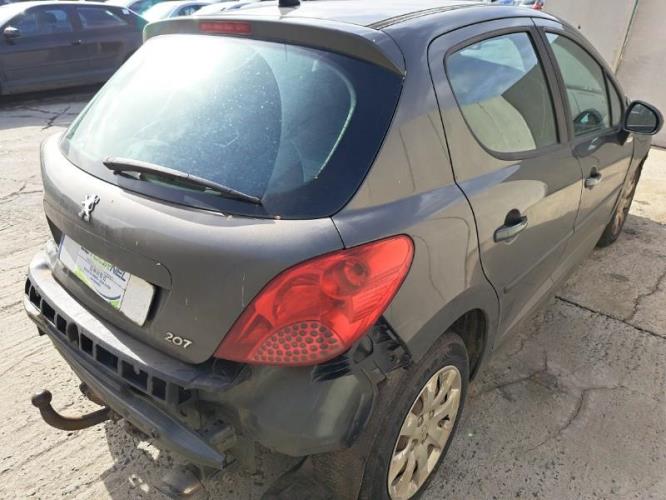Image Feu arriere principal droit (feux) - PEUGEOT 207